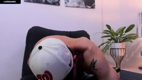 Snapshot of jessid_cutson chatting on 01/09/25, 02:01 Jessid online show from 01/09/25, 02:01