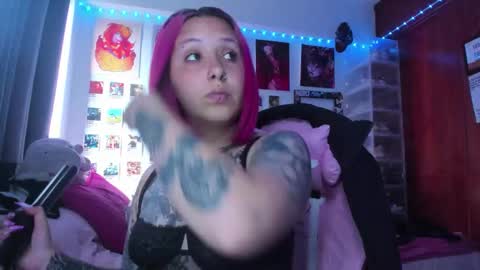 Snapshot of jessie_williams_01 chatting on 03/05/26, 07:10 Your Sweet Angel online show from 03/05/26, 07:10