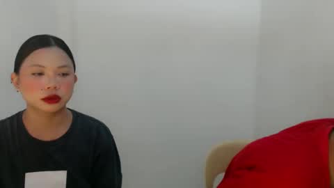 Snapshot of jessiefoxx0 chatting on 03/06/25, 05:03 Jessie online show from 03/06/25, 05:03