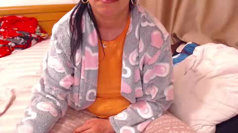 Snapshot of jessiestar3 chatting on 04/18/26, 03:54 jessiestar3 online show from 04/18/26, 03:54