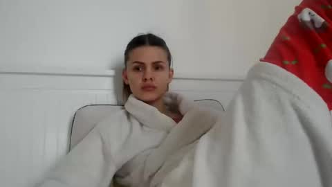 jessieryan online show from 02/12/25, 12:44