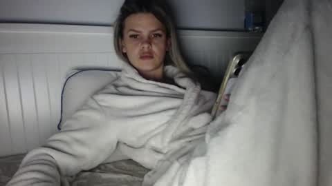 jessieryan online show from 02/11/26, 03:55