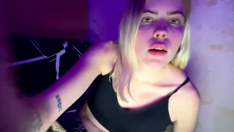 jessika_evans online show from 11/28/25, 09:28