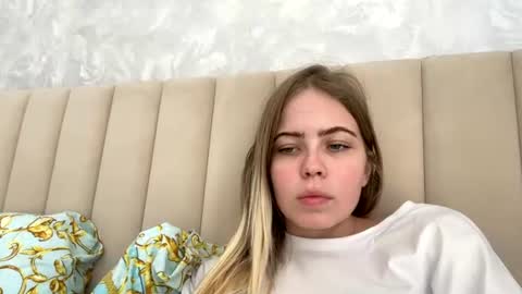 Snapshot of jessika_evans chatting on 06/14/26, 08:05 jessika_evans online show from 06/14/26, 08:05