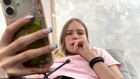 Snapshot of jessika_evans chatting on 06/19/26, 01:26 jessika_evans online show from 06/19/26, 01:26