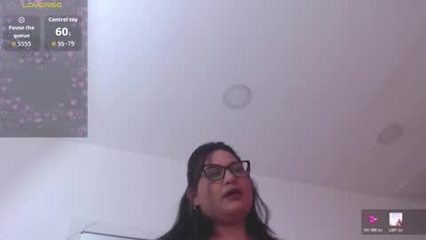 Snapshot of jessikahorny chatting on 03/30/26, 01:12 paola online show from 03/30/26, 01:12