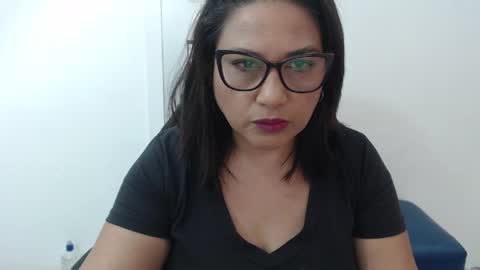 Snapshot of jessikahorny chatting on 03/31/26, 12:38 paola online show from 03/31/26, 12:38