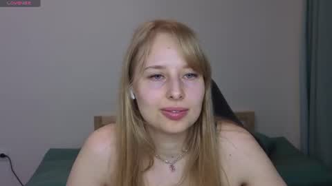 Snapshot of jessy_comely chatting on 07/08/26, 06:34 Jessy online show from 07/08/26, 06:34