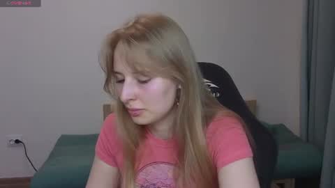 Snapshot of jessy_comely chatting on 07/10/26, 06:10 Jessy online show from 07/10/26, 06:10