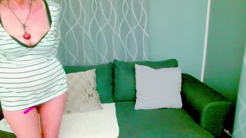 Snapshot of jessy_curt chatting on 10/03/25, 10:34 jessy curt online show from 10/03/25, 10:34