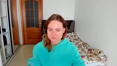 Polina online show from 11/22/25, 11:09