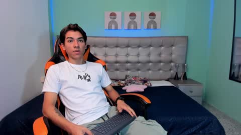 Jessy Mateus online show from 12/20/24, 08:45