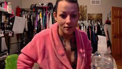 Snapshot of jessyboi0504 chatting on 06/11/26, 10:13 seductress Cyber Succubus online show from 06/11/26, 10:13