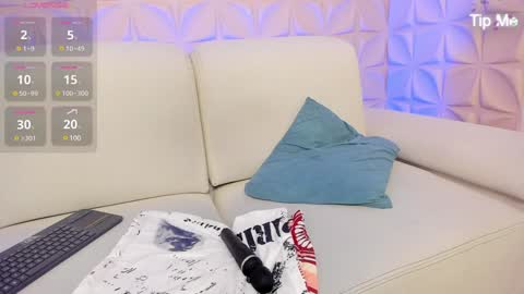 Jessy Morgan online show from 01/28/25, 06:38