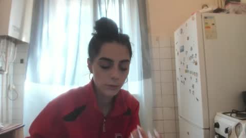 Jessy online show from 10/10/25, 11:31