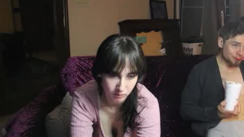 Snapshot of jessystrings chatting on 04/19/26, 03:50 jessystrings online show from 04/19/26, 03:50
