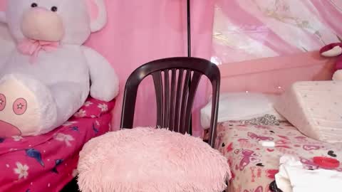 Jessy online show from 10/20/25, 05:02