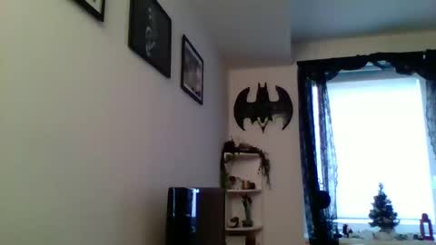 Snapshot of jestersquid89 chatting on 12/01/25, 07:46 jestersquid89 online show from 12/01/25, 07:46