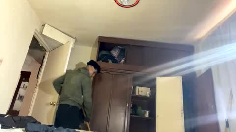 Snapshot of jesus29936 chatting on 02/14/26, 06:15 jesus29936 online show from 02/14/26, 06:15