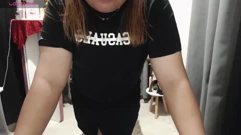 Snapshot of jesy_001 chatting on 10/29/25, 10:28 jesy_001 online show from 10/29/25, 10:28