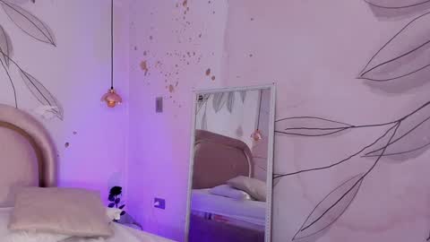 Jessica online show from 01/22/25, 09:13