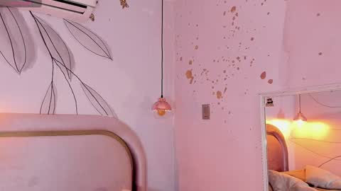 Jessica online show from 02/11/25, 03:29