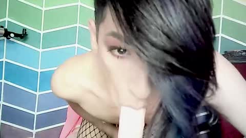 Ale online show from 11/18/25, 10:03