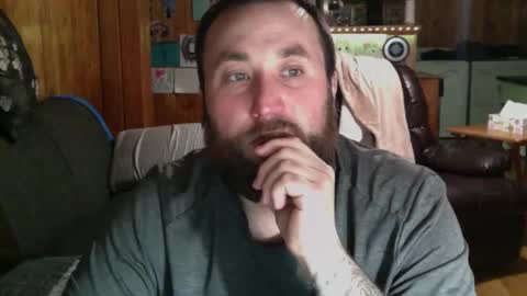 Snapshot of jettadude5 chatting on 01/17/25, 03:34 jettadude5 online show from 01/17/25, 03:34