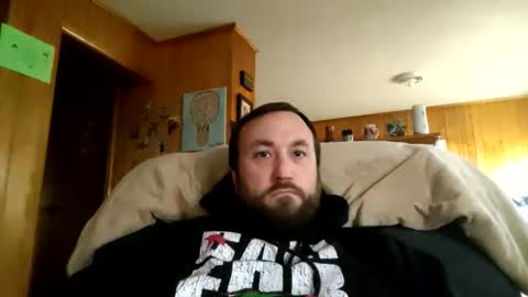 Snapshot of jettadude5 chatting on 11/19/25, 04:51 jettadude5 online show from 11/19/25, 04:51