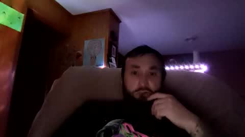 Snapshot of jettadude5 chatting on 11/21/25, 05:39 jettadude5 online show from 11/21/25, 05:39