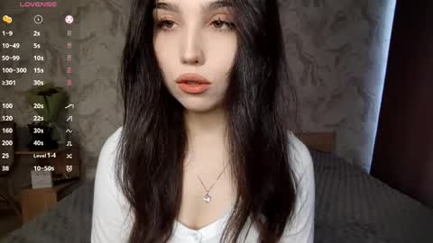 Snapshot of jettanicolay chatting on 04/09/26, 09:26 I am Gina ntmu Lets hit 10 Thumbs Up together online show from 04/09/26, 09:26