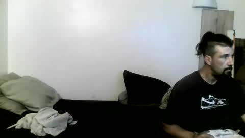 jeukhieqzkke online show from 06/15/26, 02:03