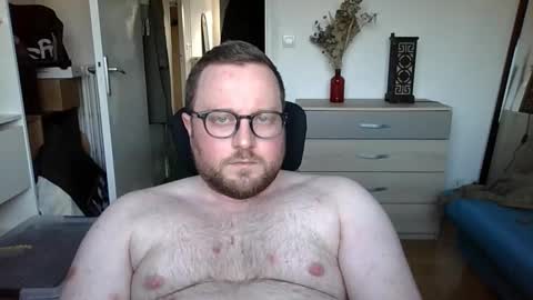 jeuneloup92 online show from 03/02/26, 05:09