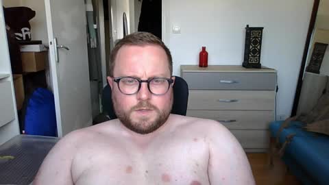jeuneloup92 online show from 05/27/26, 03:42