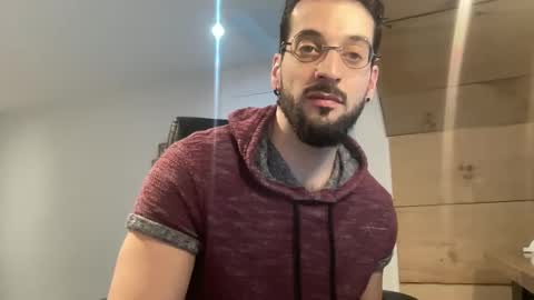 Snapshot of jeunemek00779042 chatting on 02/13/25, 01:37 JEUNEMEK007 online show from 02/13/25, 01:37