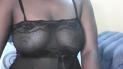 jewel_18 online show from 08/07/26, 10:06
