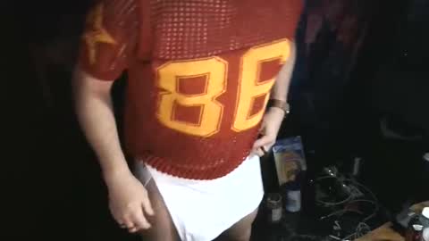 Snapshot of jewelzburns chatting on 10/25/25, 07:49 jewelzburns online show from 10/25/25, 07:49