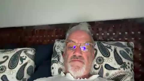 jewlronny online show from 10/01/25, 04:40