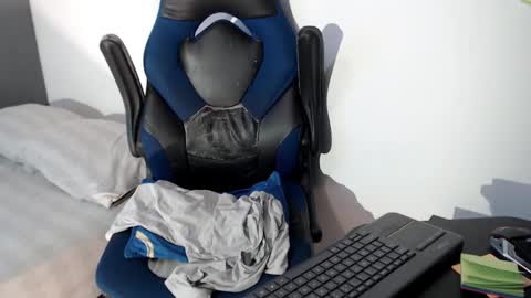 Snapshot of jey_foxx chatting on 03/29/26, 08:09 jey_foxx online show from 03/29/26, 08:09