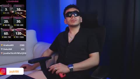 Snapshot of jey_saint chatting on 12/05/25, 10:57 jey_saint online show from 12/05/25, 10:57