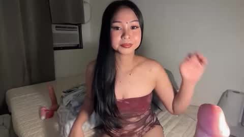 Snapshot of jeyah_khalifa chatting on 03/08/26, 06:34 Olivia Lily Johnson online show from 03/08/26, 06:34