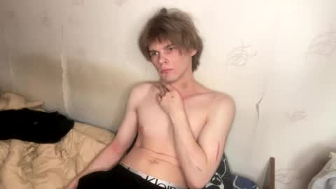 Snapshot of jeycob_ice chatting on 04/14/26, 01:17 jeycob ice online show from 04/14/26, 01:17