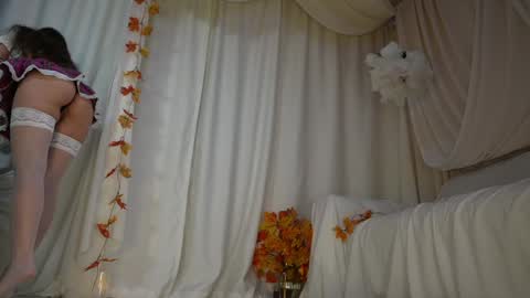 Snapshot of jeyssy69 chatting on 11/08/25, 01:28 Jeyssy also Andra online show from 11/08/25, 01:28