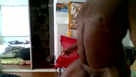 Snapshot of jezone200 chatting on 09/14/25, 01:32 J One 55 online show from 09/14/25, 01:32