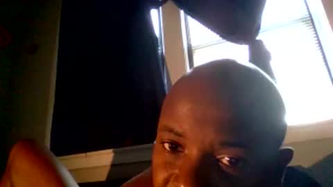 Snapshot of jezone200 chatting on 11/21/25, 02:38 J One 55 online show from 11/21/25, 02:38