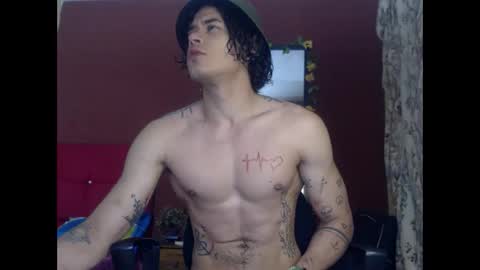 jffer_slhom online show from 10/19/25, 07:03