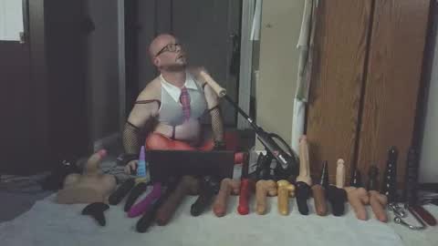 Snapshot of jghosty69 chatting on 11/27/25, 11:07 Nasty Cumslut online show from 11/27/25, 11:07