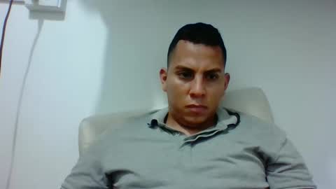 jhan1995 online show from 01/06/26, 02:26