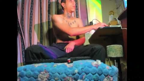 Jharol  online show from 05/13/26, 12:19