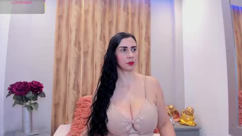 Snapshot of jhasly_am chatting on 10/22/25, 12:05 jhasly online show from 10/22/25, 12:05